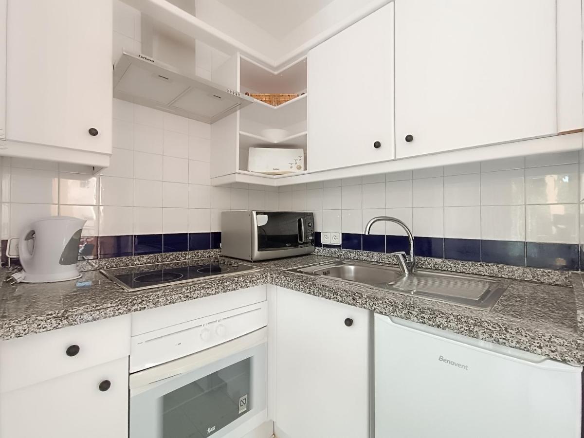 Sarah'S Apartment - Playa Fanabe Адехе Екстериор снимка